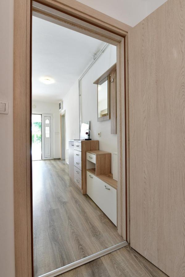 Apartman Dorijan Rakovica Bagian luar foto