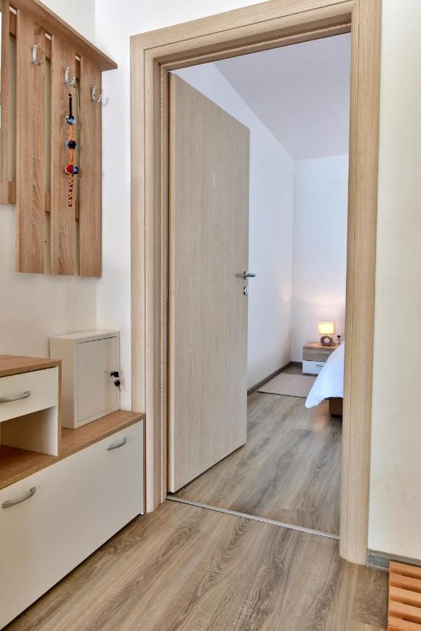 Apartman Dorijan Rakovica Bagian luar foto
